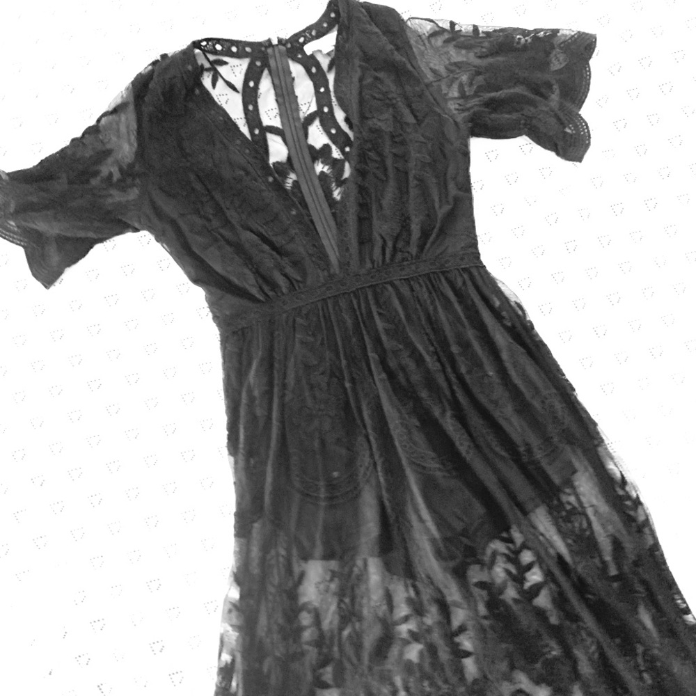 Women's Deep V-Neck Lace Romper